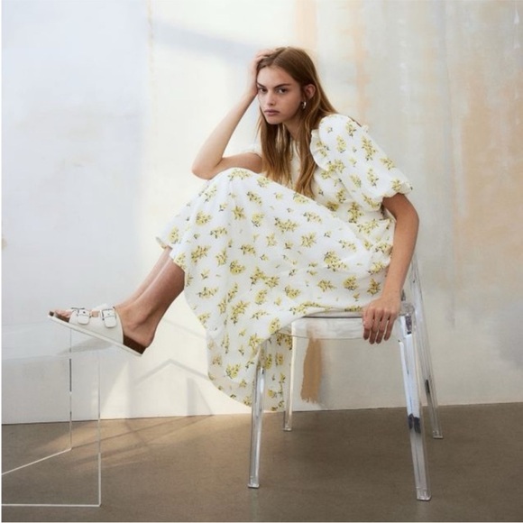 H&M Linen Cute Floral Dress - Picture 8 of 8